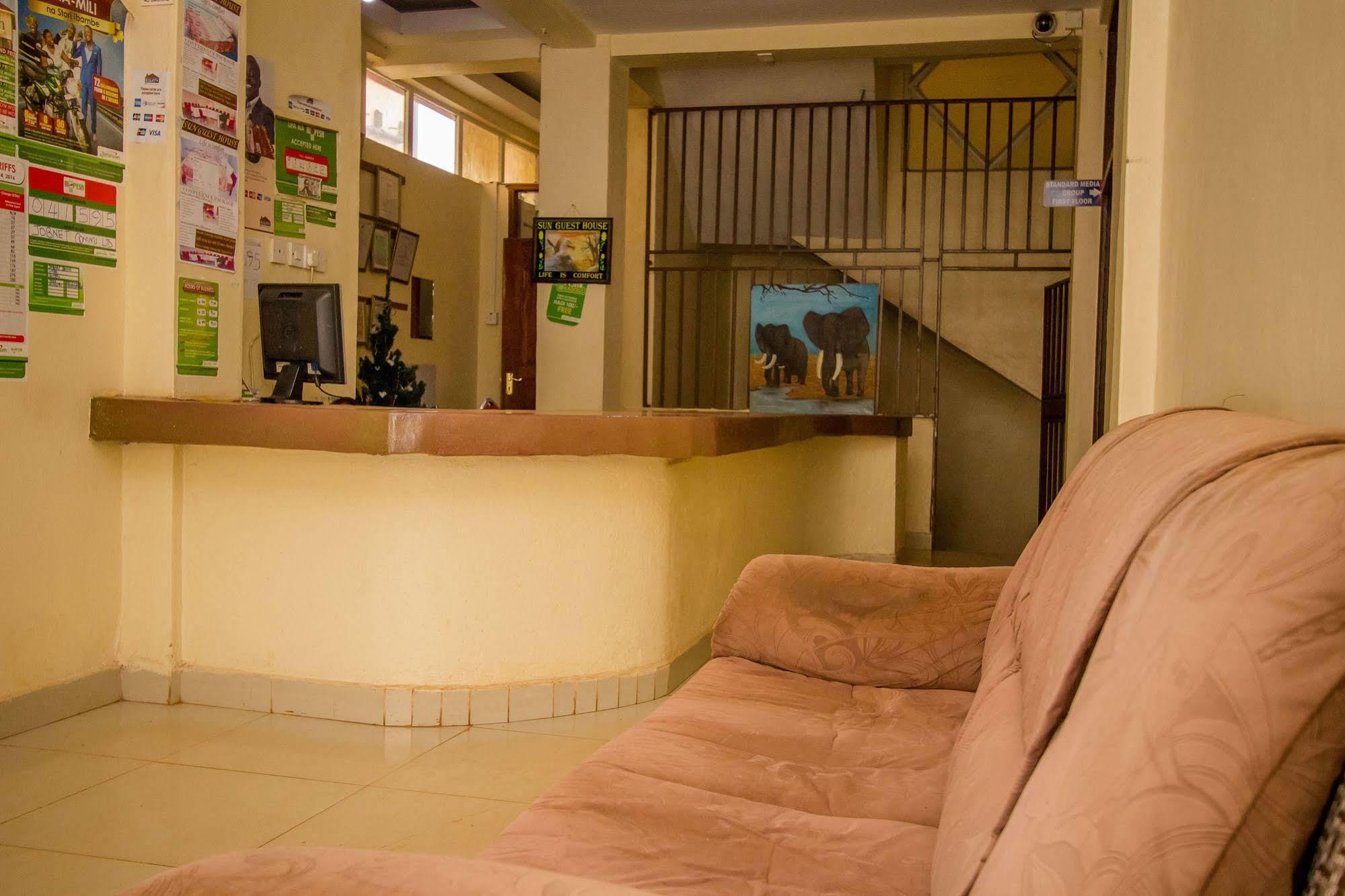 Sun Guest House Nyeri Exterior foto