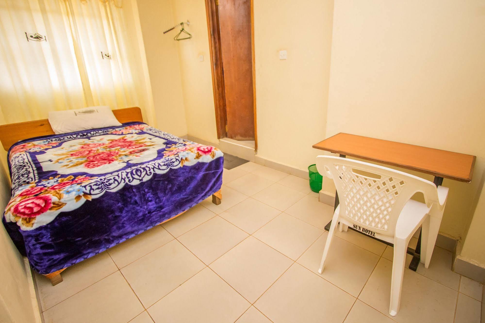 Sun Guest House Nyeri Exterior foto